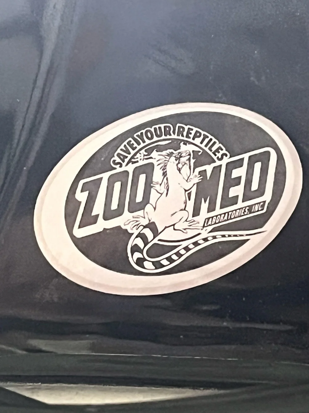 Zoo Med Combo Deep Dome Dual Lamp Fixture- Bulbs Included